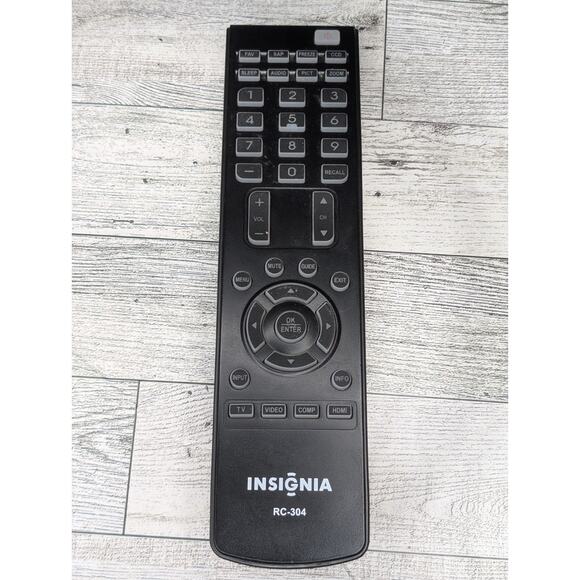 GENUINE INSIGNIA RC-304 LCD TV REMOTE - NS-L19Q-10A NS-L22Q-10A NS-L26Q-10A - Picture 1 of 4